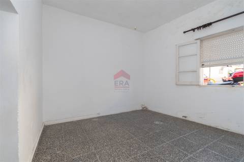 Moradia Geminada T4 Venda em Quarteira,Loulé