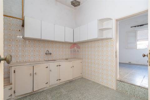 Moradia Geminada T4 Venda em Quarteira,Loulé