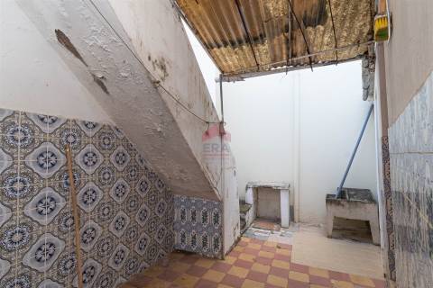 Moradia Geminada T4 Venda em Quarteira,Loulé