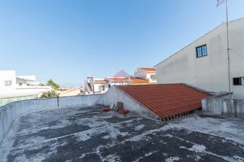 Moradia Geminada T4 Venda em Quarteira,Loulé