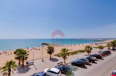 Moradia Geminada T4 Venda em Quarteira,Loulé