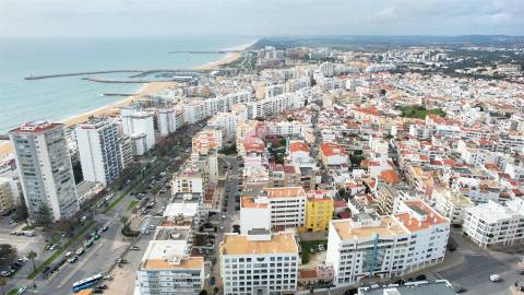 Moradia Geminada T4 Venda em Quarteira,Loulé