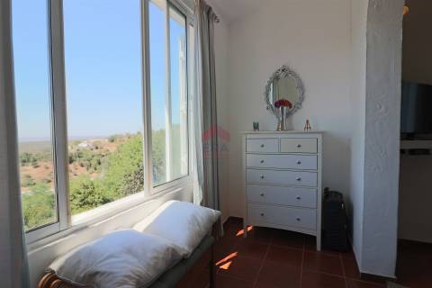 Moradia Isolada T3 Venda em Alte,Loulé