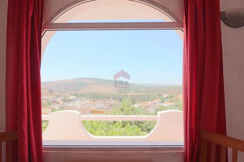 Moradia Isolada T3 Venda em Alte,Loulé
