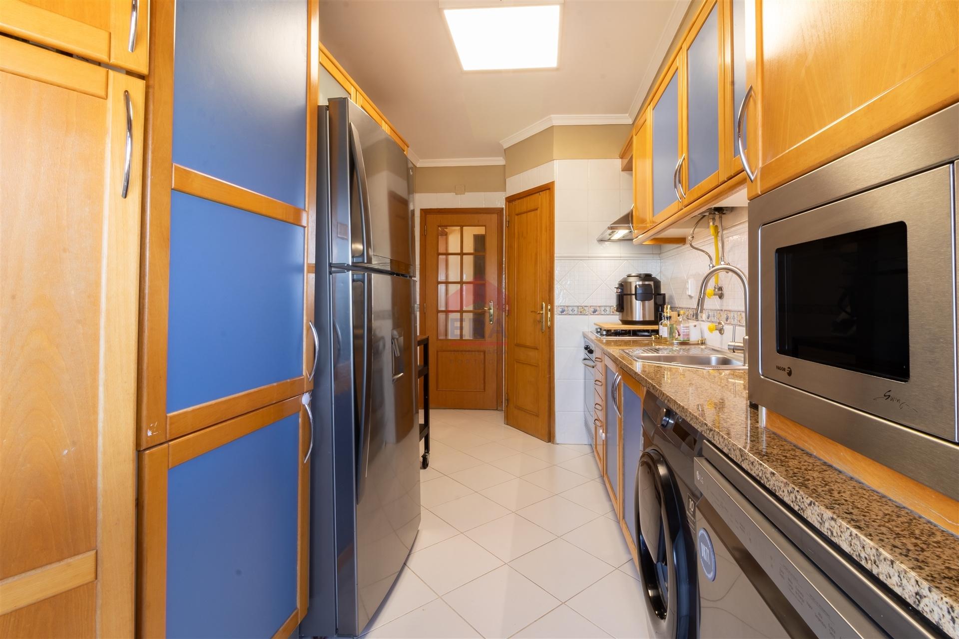Apartamento T3 Venda em Faro (Sé e São Pedro),Faro