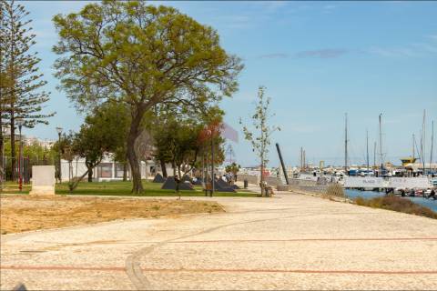 Moradia T1 Venda em Olhão,Olhão