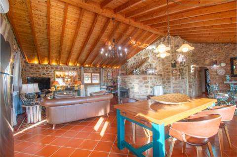 Moradia Isolada T3 Venda em Moncarapacho e Fuseta,Olhão