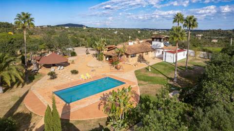 Moradia Isolada T3 Venda em Moncarapacho e Fuseta,Olhão