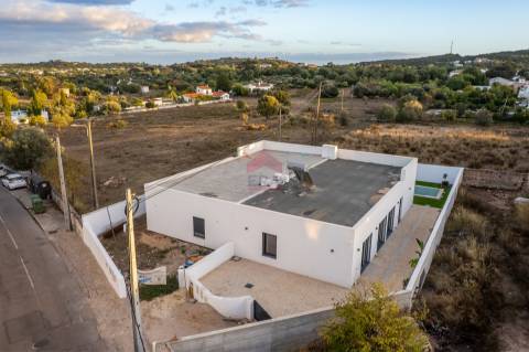 Moradia T3 Venda em São Brás de Alportel,São Brás de Alportel
