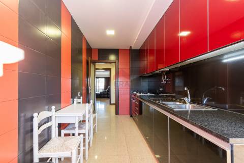 Apartamento T2+1 DUPLEX Venda em Quarteira,Loulé