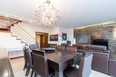 Apartamento T2+1 DUPLEX Venda em Quarteira,Loulé