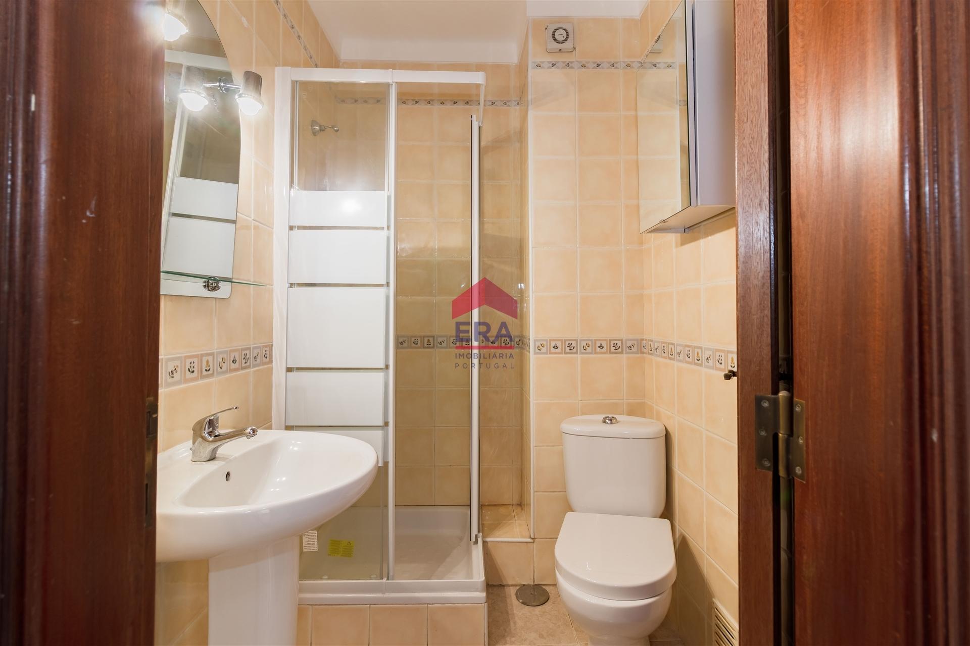 Apartamento T3 Venda em Quelfes,Olhão
