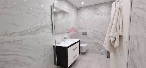 Apartamento T3 Venda em Quarteira,Loulé