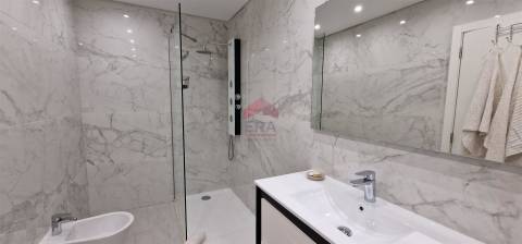 Apartamento T3 Venda em Quarteira,Loulé