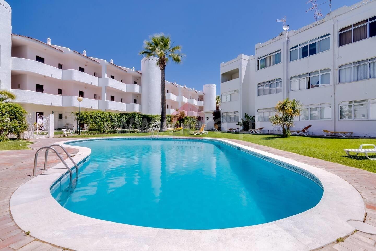 Apartamento T0 Venda em Quarteira,Loulé