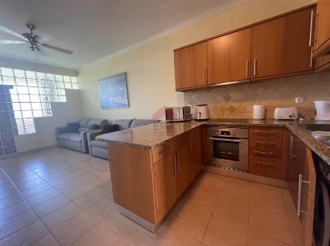 Apartamento T0 Venda em Quarteira,Loulé