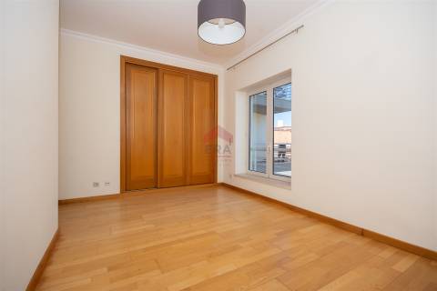 Apartamento T3 Venda em Quarteira,Loulé