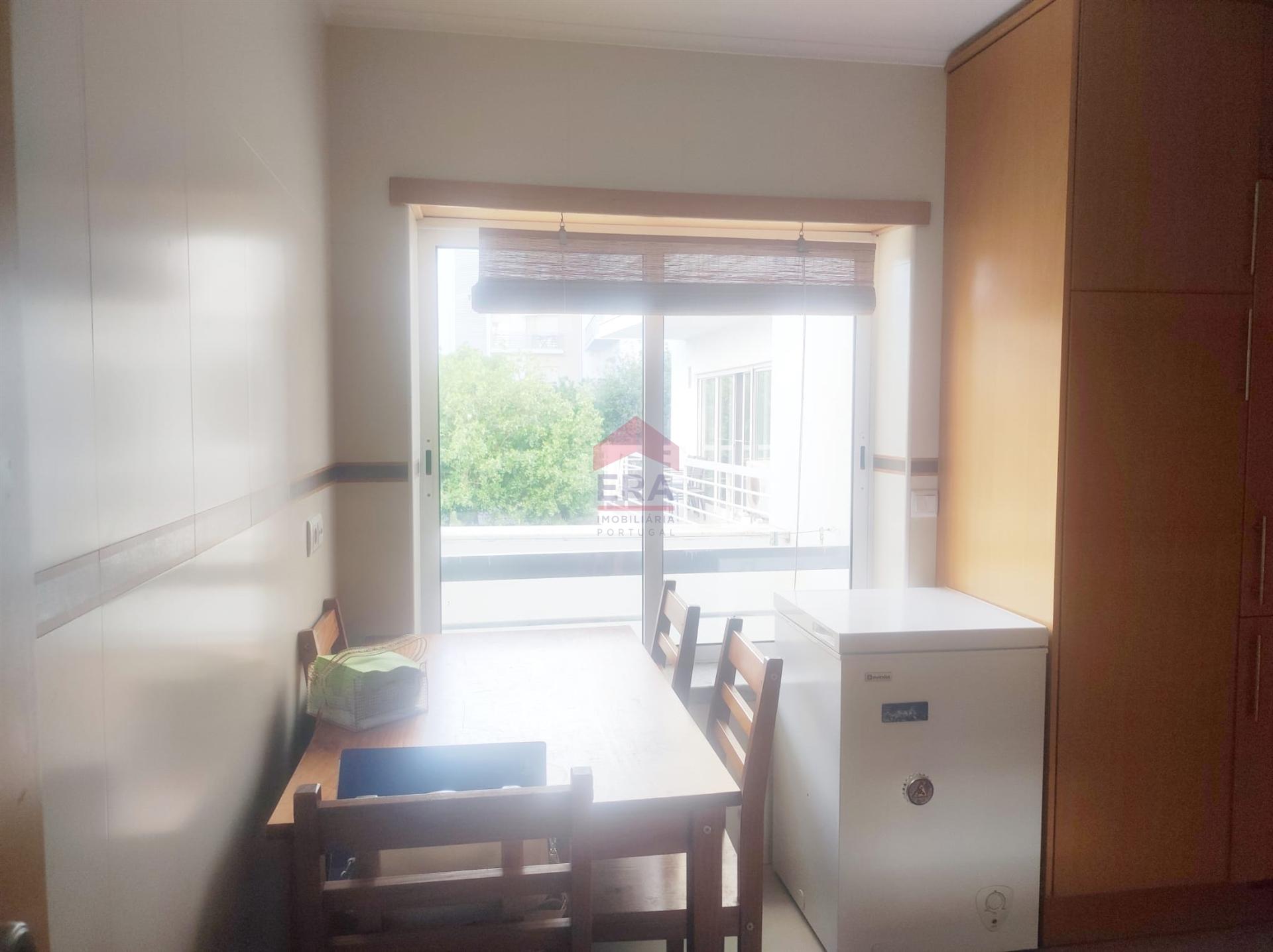Apartamento T2 Venda em Loulé (São Clemente),Loulé