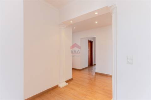 Apartamento T5 Venda em Faro (Sé e São Pedro),Faro