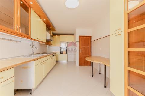 Apartamento T5 Venda em Faro (Sé e São Pedro),Faro