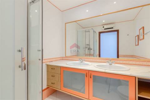 Apartamento T5 Venda em Faro (Sé e São Pedro),Faro