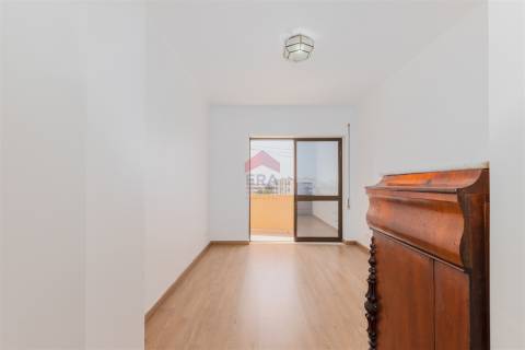 Apartamento T5 Venda em Faro (Sé e São Pedro),Faro