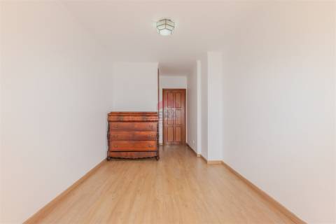 Apartamento T5 Venda em Faro (Sé e São Pedro),Faro