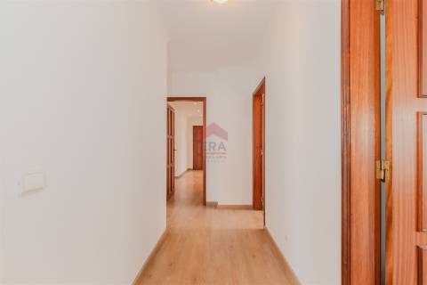 Apartamento T5 Venda em Faro (Sé e São Pedro),Faro