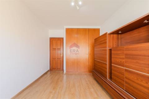Apartamento T5 Venda em Faro (Sé e São Pedro),Faro