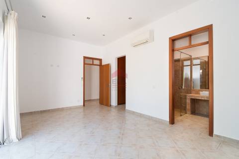 Moradia Isolada T4 Venda em São Brás de Alportel,São Brás de Alportel