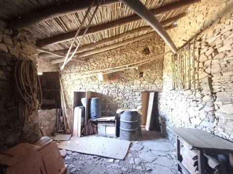 Moradia Rústica T1 Venda em Alcoutim e Pereiro,Alcoutim