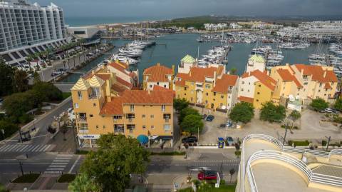 Moradia em Banda T3 Venda em Quarteira,Loulé