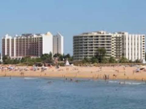 Moradia em Banda T3 Venda em Quarteira,Loulé