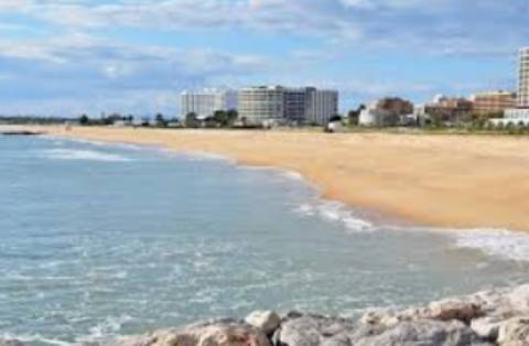 Moradia em Banda T3 Venda em Quarteira,Loulé