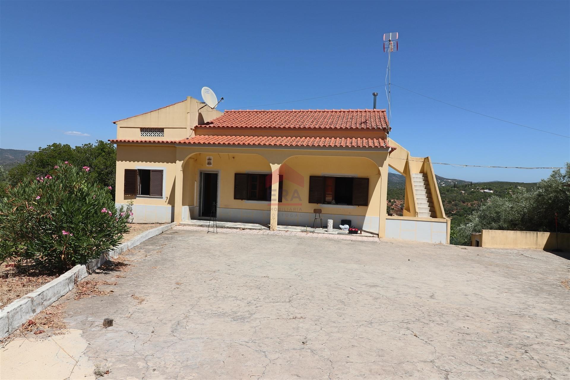 Moradia Isolada T3 Venda em Salir,Loulé