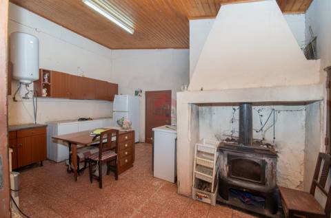 Moradia Geminada T3 Venda em Salir,Loulé