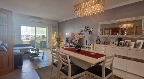 Apartamento T3 Venda em Quarteira,Loulé