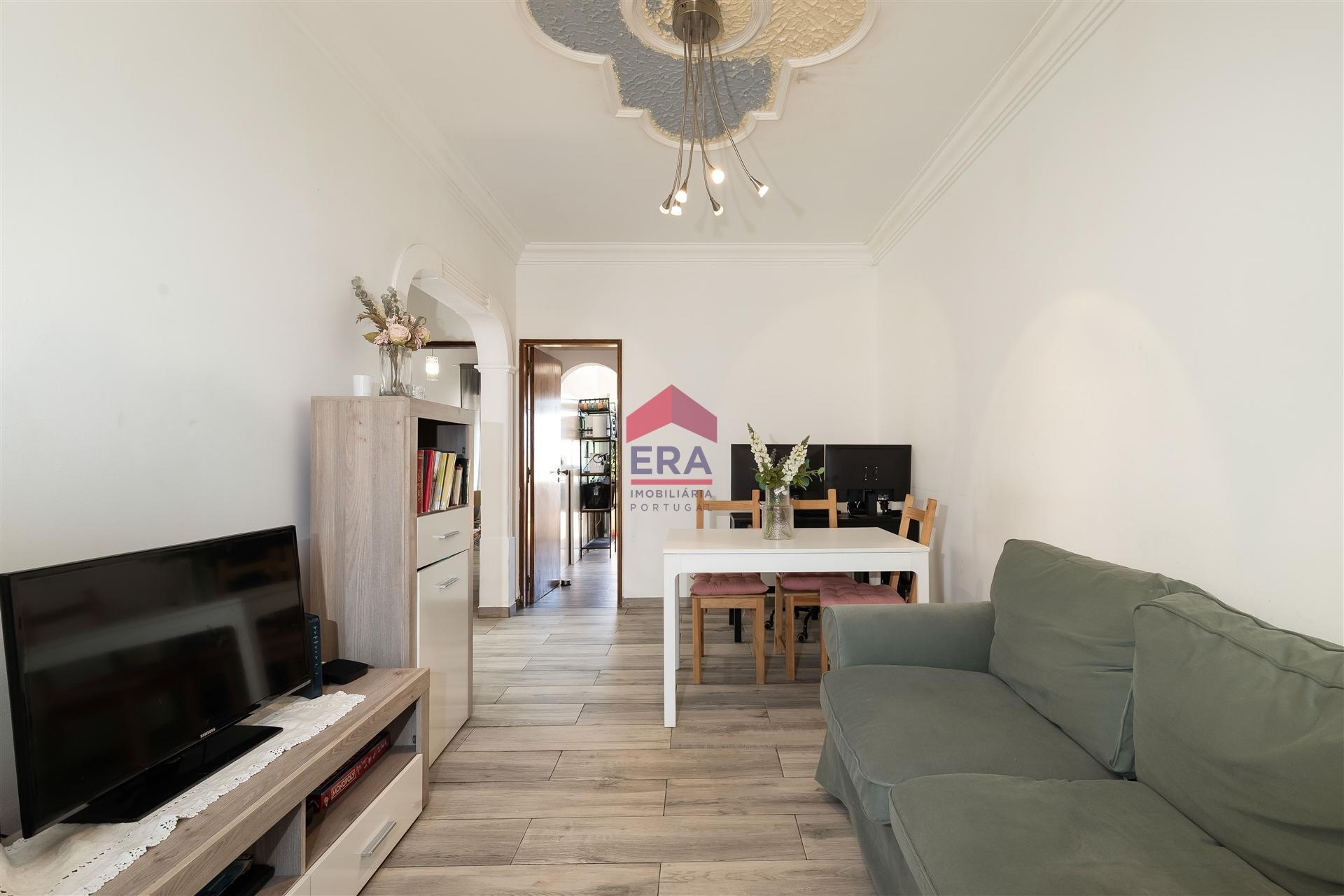 Apartamento T2 Venda em Quelfes,Olhão