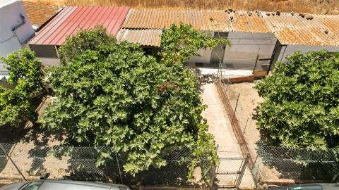 Moradia T2 Venda em Faro (Sé e São Pedro),Faro