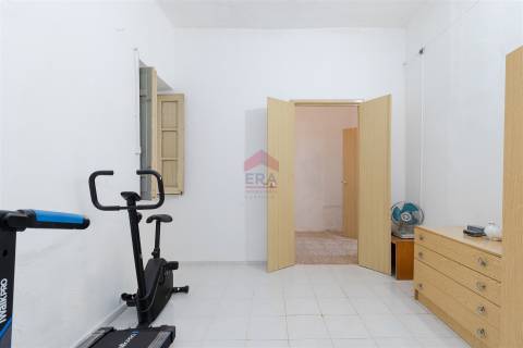 Moradia T2 Venda em Faro (Sé e São Pedro),Faro