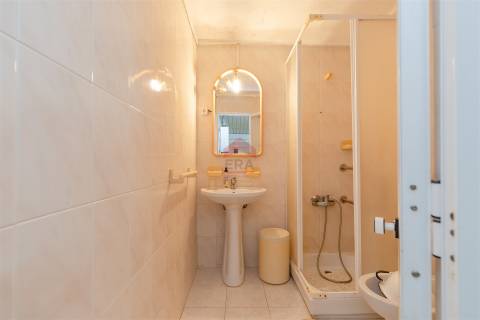 Moradia T2 Venda em Faro (Sé e São Pedro),Faro