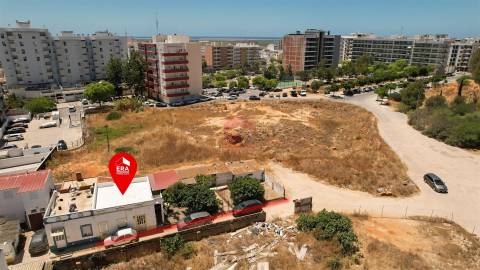 Moradia T2 Venda em Faro (Sé e São Pedro),Faro