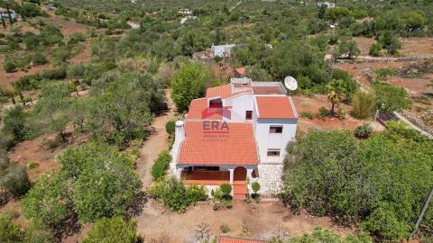 Moradia T4 Venda em Quelfes,Olhão