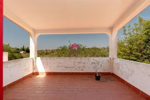 Moradia T4 Venda em Quelfes,Olhão