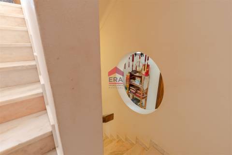 Moradia T4 Venda em Quelfes,Olhão