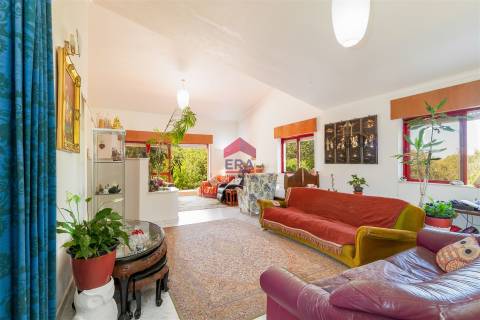 Moradia T4 Venda em Quelfes,Olhão