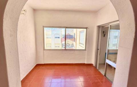 Apartamento T2 Venda em Quarteira,Loulé