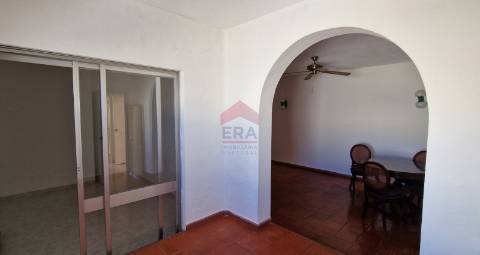 Apartamento T2 Venda em Quarteira,Loulé