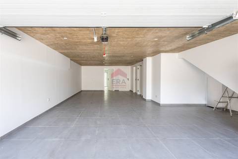 Moradia em Banda T3 Venda em Montenegro,Faro