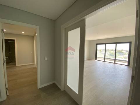 Apartamento T2 Venda em Montenegro,Faro